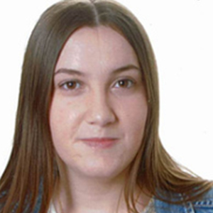 MARÍA LEÓN VERGARA